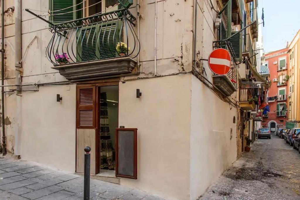 Maclahouse Napoli Centrale Apartment Exterior photo